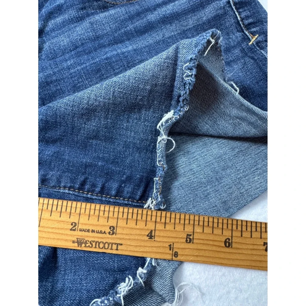 Boho American Eagle Women 12 Shortie Shorts Dark Wash Super Stretch Raw Hem